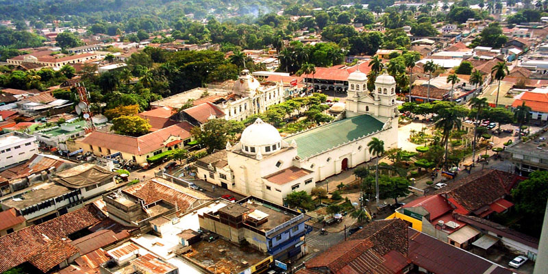 Retalhuleu-Plaza-Central